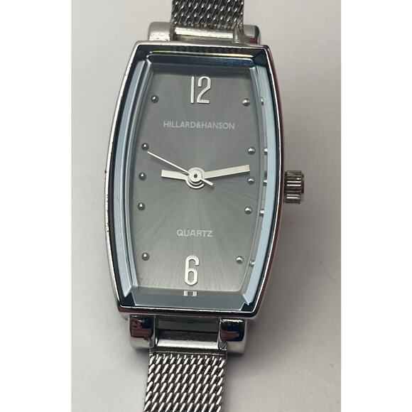 Hillard & Hanson Women's Watch 18mm Mesh Steel Adjustable Band - New Battery - Picture 3 of 9